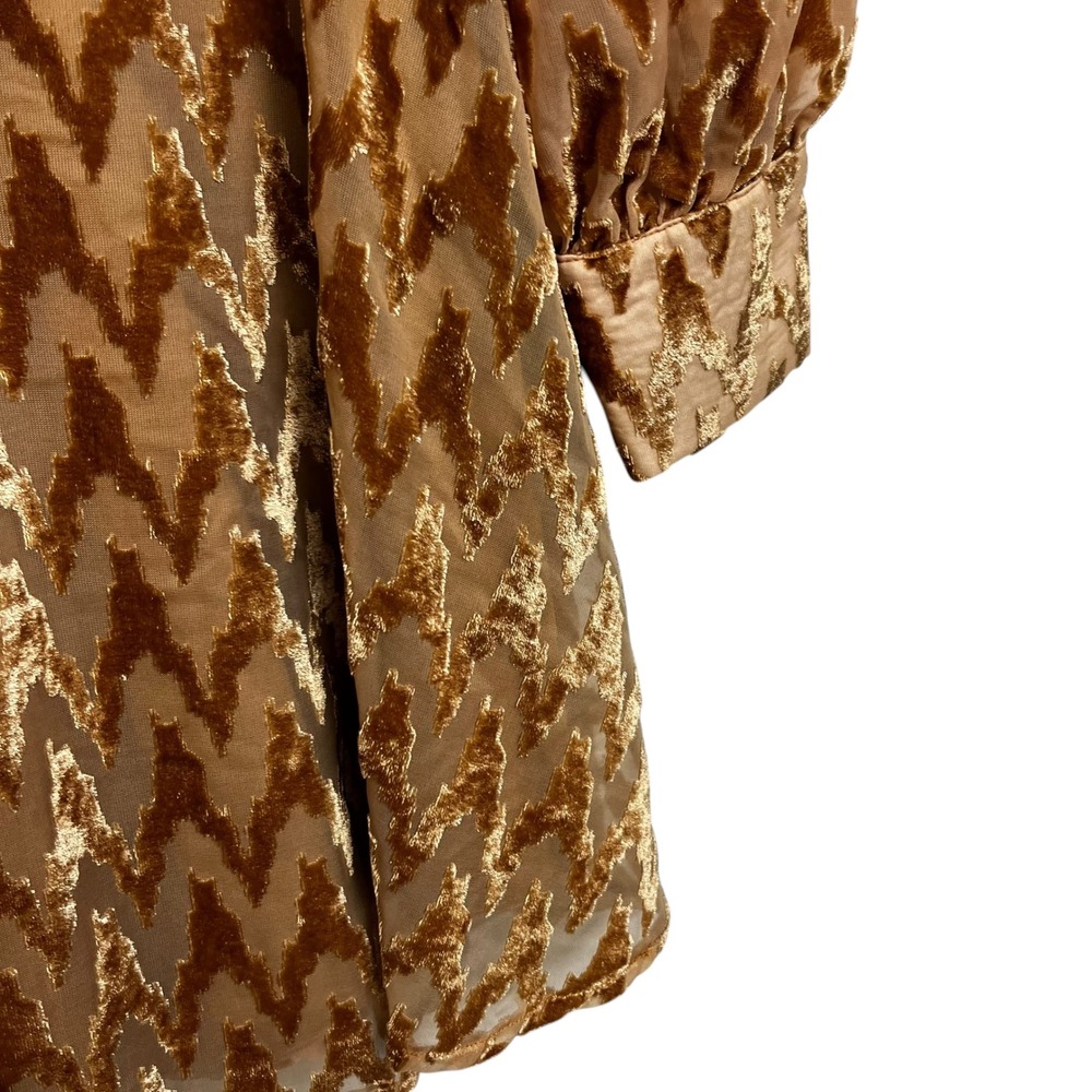 GB Gold Velvet Burnout Chevron V-Neck Long Sleeve Mini Dress Size M - Picture 6 of 13